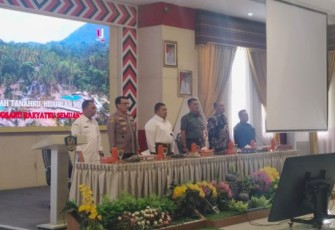 Waka Polres Tapanuli Selatan (Tapsel), Kompol Rahman Takdir Harahap, SH, ikuti rapat koordinasi (Rakor) terkait kesiapan Pemilu serentak tahun 2024.