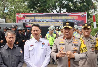 Kapolda Kalteng Irjen Pol Drs. Djoko Poerwanto, didampingi Wakapolda Brigjen Pol Mohamad Agung Budijono, S.I.K., M.Si. dan sejumlah pejabat utama serta turut dihadiri Forkopimda dan personel Polda Kalteng yang ikut operasi