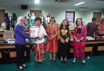 Lembaga Perempuan Dayak Nasional (LPDN)