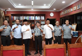 Kepala Imigrasi Kelas I Khusus TPI Batam Berkunjung Sekaligus silaturahmi dengan Pimpinan DPRD Kota Batam 