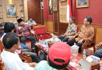 Ketua DPRD Kota Batam Nuryanto saat Menerima Kunjungan Pengurus DPC Perdamindo Kota Batam
