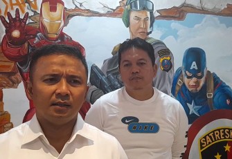 Kasat Reskrim Polrestabes Medan Kompol Teuku Fathir Mustafa SH SIK MH saat memberi keterangan pers, Jumat (13/1/2023).