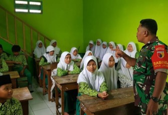 Danrem 081/DSJ Perintahkan Babinsa Tanamkan Wasbang Sejak Dini