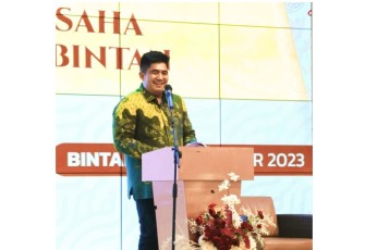 Bupati Bintan Roby Kurniawan  