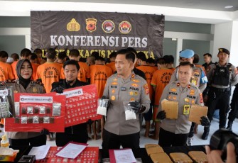 Kapolres Bogor AKBP Rio Wahyu Nugroho Anggoro S.H.,S.I.K saat konferensi pers, Kamis (20/07/2023).