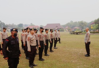 Polda Kalteng Kerahkan Personel Tanggulangi Kebakaran Lahan di Tumbang Nusa