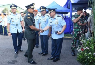 Pangdam Jaya saat Hadiri Upacara Serah Terima Jabatan Pangkoopsudnas dan Dankodiklatau