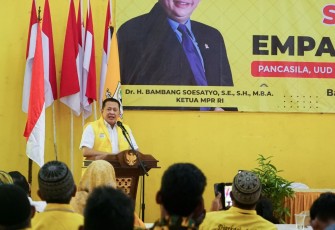 Bamsoet saat Sosialisasi Empat Pilar MPR RI bersama DPD Partai Golkar Kabupaten Banjarnegara Jawa Tengah, Jumat (17/11/23).