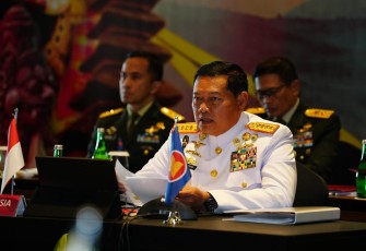 Panglima TNI Laksamana TNI Yudo Margono saat memimpin jalannya sidang ASEAN Chief of Defence Forces Meeting (ACDFM) ke-20, bertempat di Candi Ballroom, Apurva Kempinski Hotel, Nusa Dua Bali, Rabu (7/6/2023).