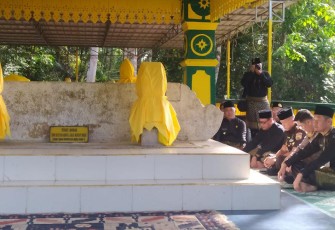 Ziarah Makam