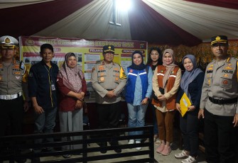 Wakapolda Sultra saat Tinjau Pos Pengamanan dan Beberapa Tempat Ibadah Malam Natal