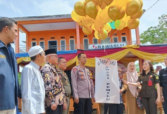 Bawaslu Kota Pagar Alam saat Gelar Apel Siaga Dalam Pemilu Serentak di Seluruh Indonesia   