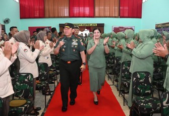 Pangdam V/Brawijaya  Mayjen TNI Rafael Granada Baay menggelar kunjungan kerja di beberapa Satuan yang ada di wilayah teritorialnya.