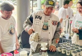 Executive Vice President KAI Daop 8 Surabaya Wisnu Pramudyo 