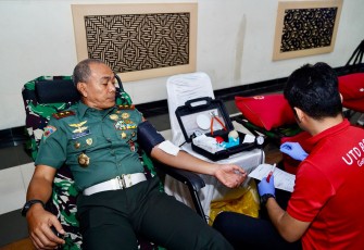 Puspom TNI dan RSPAD Gatot Soebroto Gelar Donor Darah
