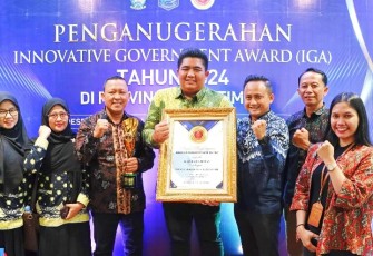 Roby Kembali Bawa Bintan Raih Penghargaan Bergengsi Nasional