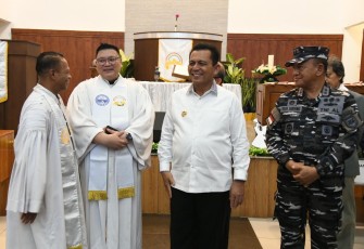 Gubernur Kepulauan Riau Ansar Ahmad  Pantau Keamanan Perayaan Natal 2024 di Batam