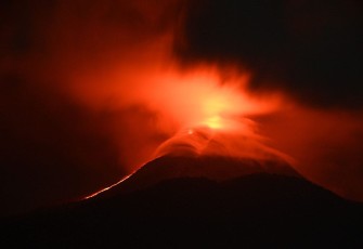 Erupsi Gunungapi Lewotobi Laki-Laki