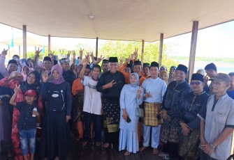 Bupati Natuna Berpesan Dorong Wisata Pulau Sambok dan Budaya Lokal di Desa Batu Gajah 