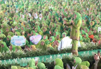 Khofifah Kembali Dinobatkan Sebagai 500 Muslim Berpengaruh Dunia 2025