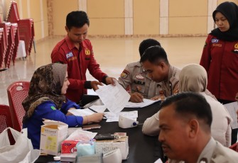  Polres Oku Timur Polda Sumsel Laksanakan Giat Donor Darah Serentak