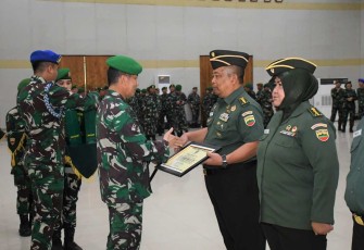 Pangdam I/BB saat Pimpin Wisuda Purna Bakti 5 Pamen di lingkungan Makodam Bukit Barisan, Senin (19/2/2024).