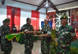  Kodim 1710/Mimika Gelar Acara Natal Bersama dan Syukuran HUT Ke-28 Kodim 1710/Mimika