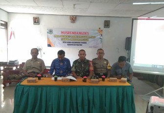 Babinsa Koramil 0801/10 Punung Hadiri Musrenbang Desa Binaan