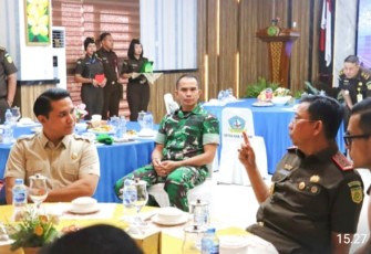 Plt Bupati Bintan Diskusi Ringan Bersama Kajati Kepri Bahas Potensi Wisata Bintan