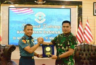 Danlantamal VI Makassar Terima Kunker Danpasmar 2