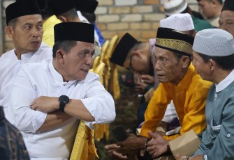 Gubernur Ansar Ahmad Hadiri Halal Bi Halal Bersama Masyarakat Kampung Sidojadi KM IX Tanjungpinang