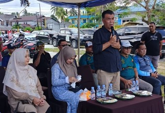 Bupati Natuna saat Buka Turnamen Fotbaal Fourfeou Bank Riau Kepri Syariah , Munggu (18/02/2024) Pukul 13.00 WIB