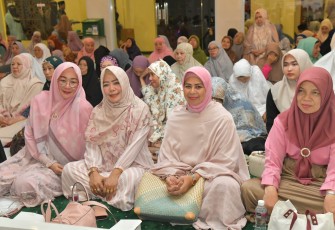 Gubernur Ansar Ajak Umat Islam Mengaktualisasikan Nilai-Nilai Al Qur'an Pada Peringatan Nuzulul Qur'an