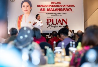 Puan saat diskusi bersama pelaku industri rokok di Malang pada Jumat (20/1/2024).
