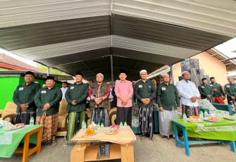 Ratusan Alumni Ponpes Bata-Bata Dukung Paslon Gus Fawait-Djoko