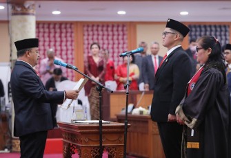 Sekda Jefridin Ucapkan Selamat Atas Pelantikan PAW Anggota DPRD Batam 2024-2029
