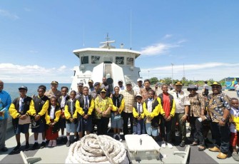 Open Ship KRI Panah-626