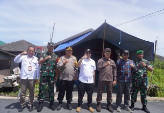 Forum Koordinasi Pimpinan Daerah (Forkopimda) Hulu Sungai Tengah melakukan pemantauan jalannya Pemilihan Umum (Pemilu) 2024 di seluruh wilayah kabupaten tersebut. Kegiatan tersebut dipimpin langsung oleh Bupati HST, H.Aulia Oktafiandi, Rabu, (14/02/2024)