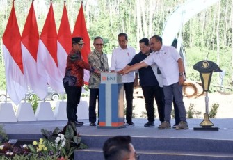 Otorita IKN bersama BNI resmi memulai pembangunan gedung perbankan di kawasan Mini Financial Center, Ibu Kota Nusantara pada hari Kamis (29/02/2024). 