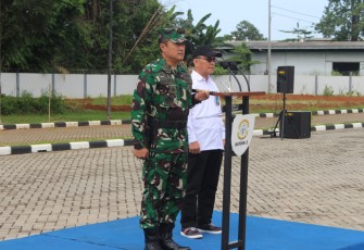 Satdik-2 Kodiklatal saat Tutup Diklat Bela Negara BRILiaN Banking Kampus Makassar