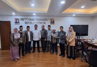 Wakil Menteri Transmigrasi (Wamentrans) Viva Yoga Mauladi menerima Ittihadul Muballighin Wal Muballighat (IMMI) Dewan Pimpinan Wilayah Jakarta.
