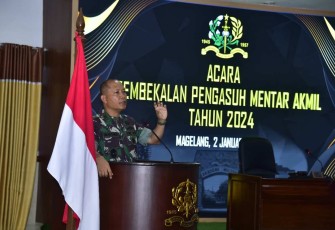 Pembekalan Pengasuh Resimen Taruna 2024