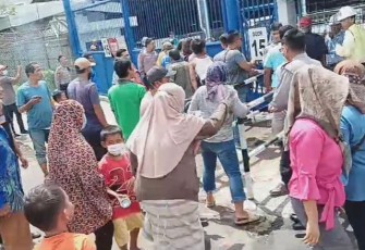 Warga Ciwandan Anyer, Banten