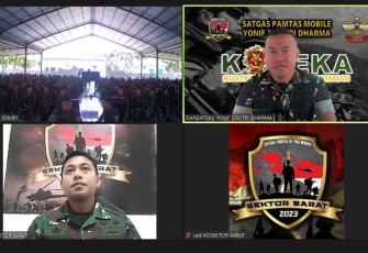 Dansatgas Yonif PR 330/Tri Dharma Mayor Inf Dedy Pungky saat memberikan pembekalan Satgas Yonif 509/BY secara virtual, Senin (5/2)
