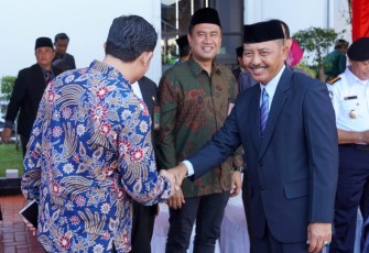 Sekdaprov Kepri Pimpinan Upacara Hari Peringatan Otonomi Daerah ke-28 Tahun 2024 