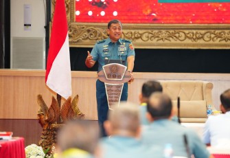 Kababinkum TNI Laksda TNI Kresno Buntoro Buka Rapat Koordinasi Teknis Hukum TNI 2024