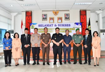 Bupati Samosir Lantik Marudut Tua Sitinjak Sebagai Sekretaris Daerah 