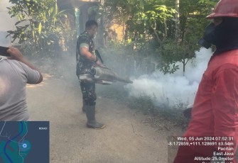 Fogging di wilayah desa binaan 