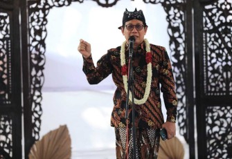 Mendes PDTT Abdul Halim Iskandar 