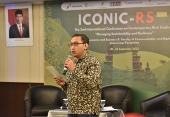 Dr. Iqbal Ramadhan, M.I.Pol., menjadi Moderator Diskusi Acara International Conference on Contemporary Risk Studies 2023, Bali, September 2023